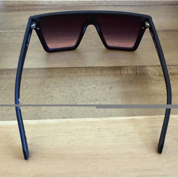 Quay Australia | Unisex "HINDSIGHT" Purple / Pink Lens Sunglasses Unisex NEW - Picture 7 of 11